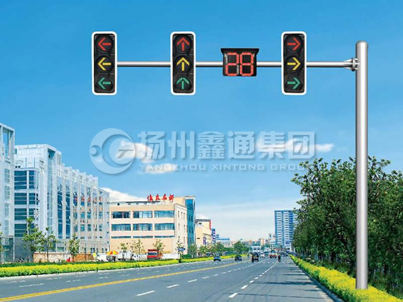 XHDG-012，L型等徑單臂信號燈桿